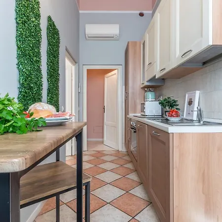 Wine Pinot Apartman