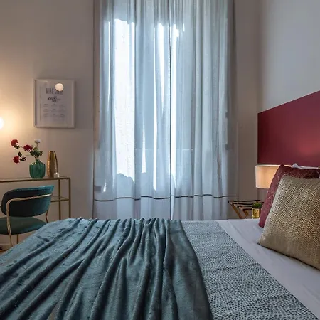 Wine Pinot Apartman Firenze